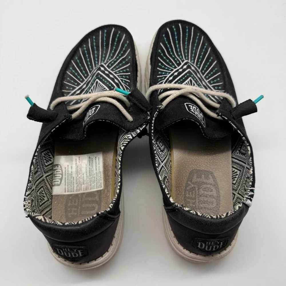 Hey Dude Wendy Western Women 8 Black New Moon Geometric Embroidered Loafers